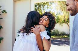 Reconnecting With Old Friends: Tips on Rekindling That Relationship