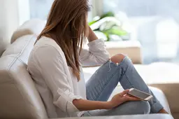 Long Distance Relationship Cheating: Top Signs Your Partner Is Stepping Out 