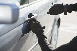 How to Check If a Car Is Stolen: 4 Possible Red Flags
